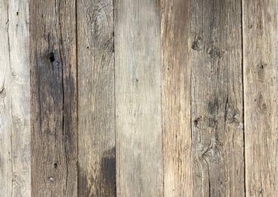 Geborsteld oude eiken wagonplanken